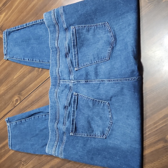 Torrid Jeans - Picture 6 of 15